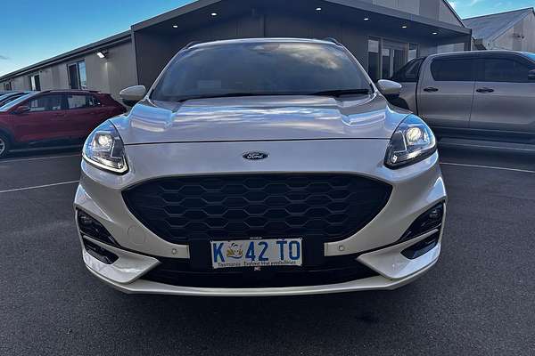 2022 Ford Escape ST-Line ZH