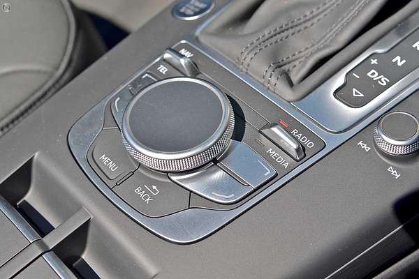 2016 Audi A3 Attraction 8V