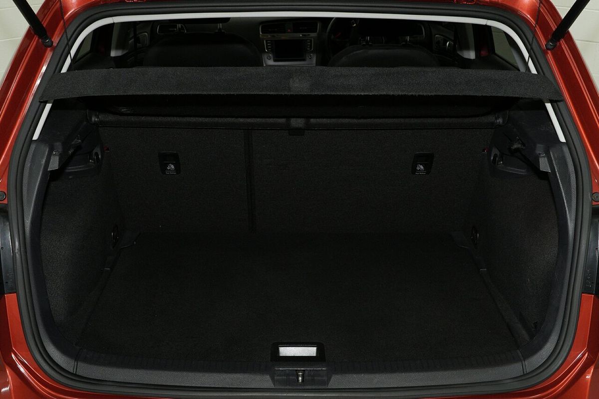 2015 Volkswagen Golf 92TSI Trendline 7