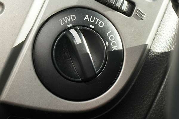 2006 Nissan X-TRAIL ST-S 40th Anniversary T30 II