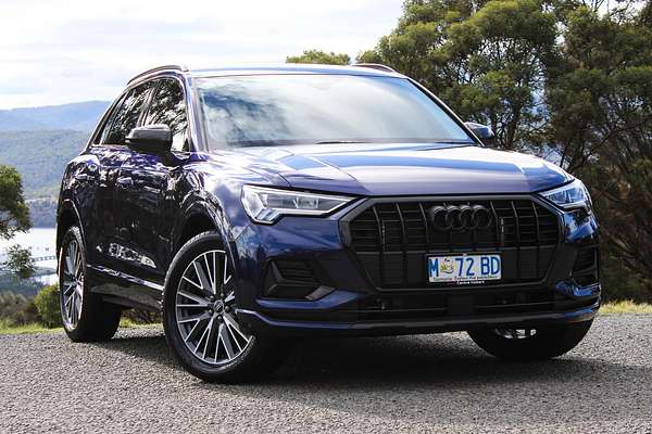 2024 Audi Q3 35 TFSI Dynamic Black F3