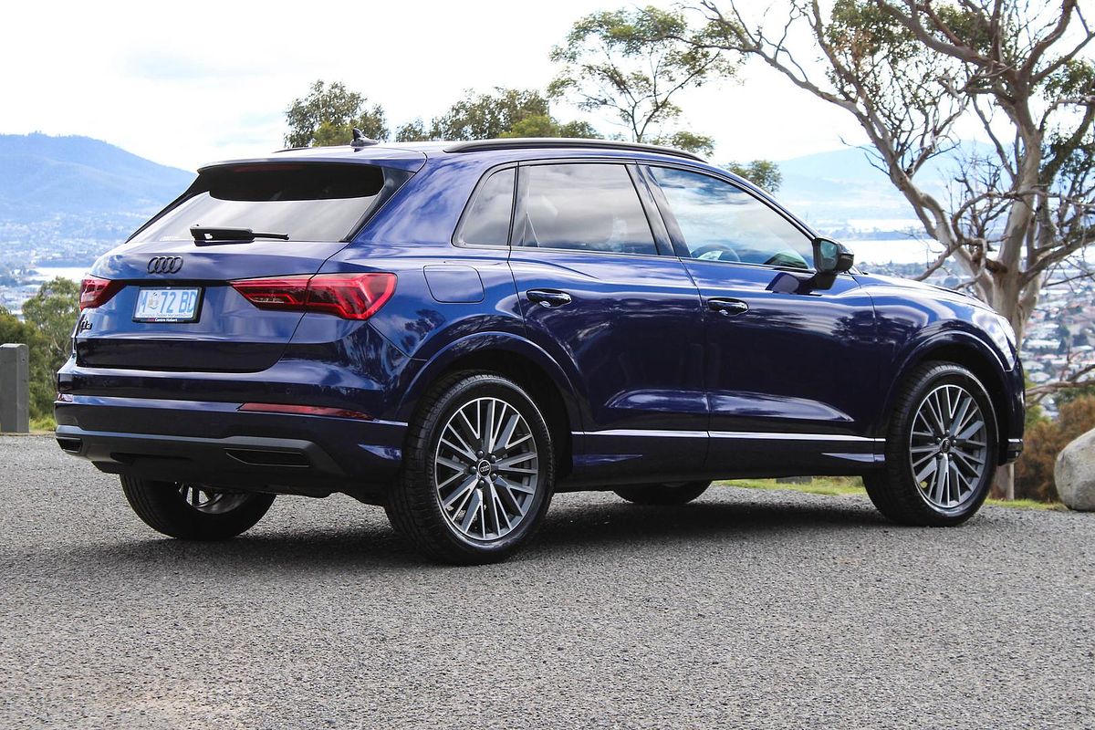 2024 Audi Q3 35 TFSI Dynamic Black F3