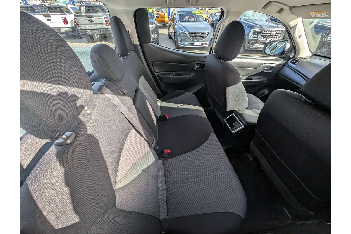 2023 Mitsubishi Triton GLX+ MR 4X4
