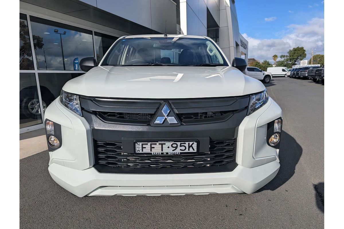2023 Mitsubishi Triton GLX+ MR 4X4