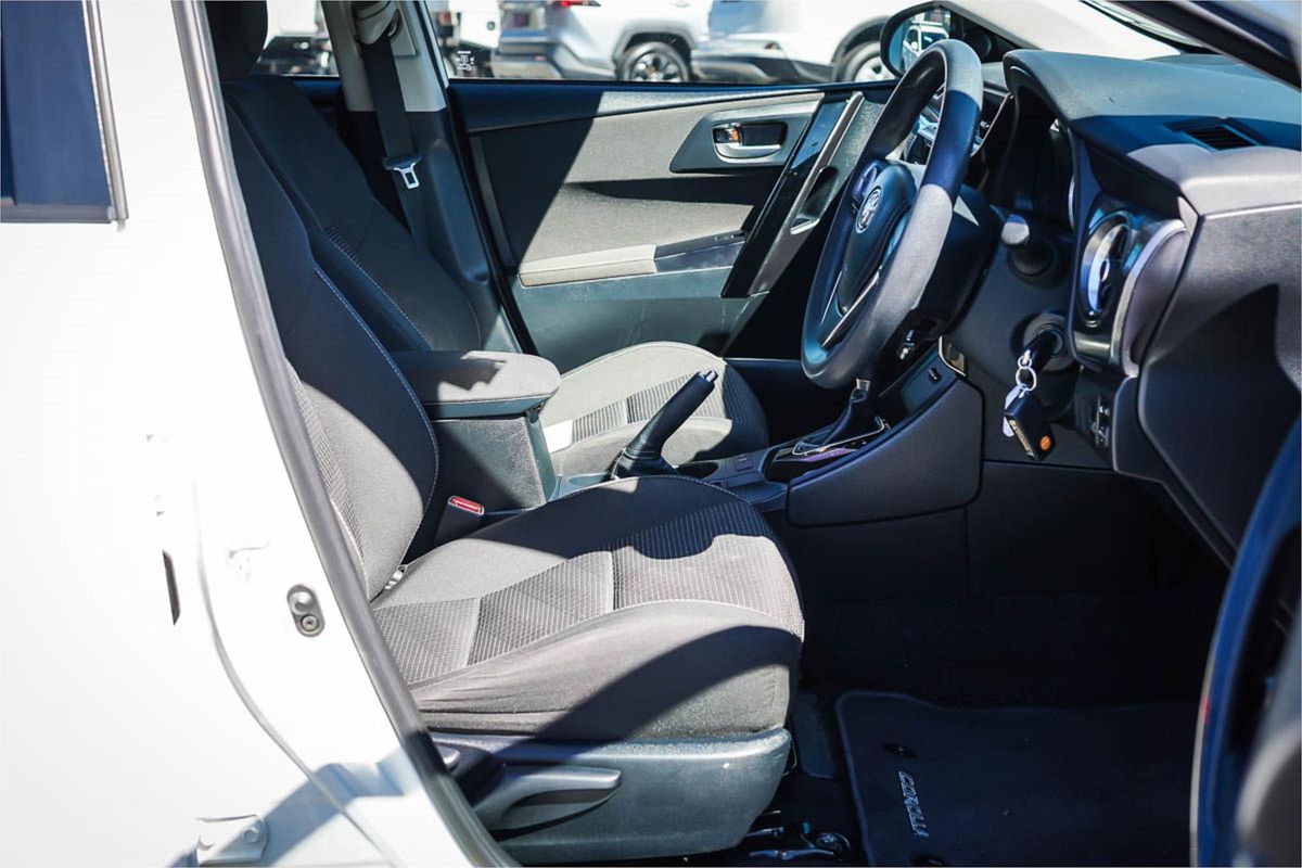 2017 Toyota Corolla Ascent ZRE182R