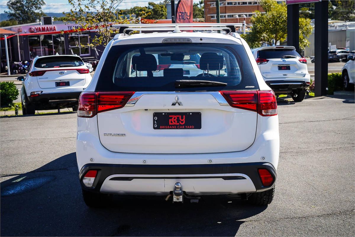 2018 Mitsubishi Outlander ES ADAS ZL