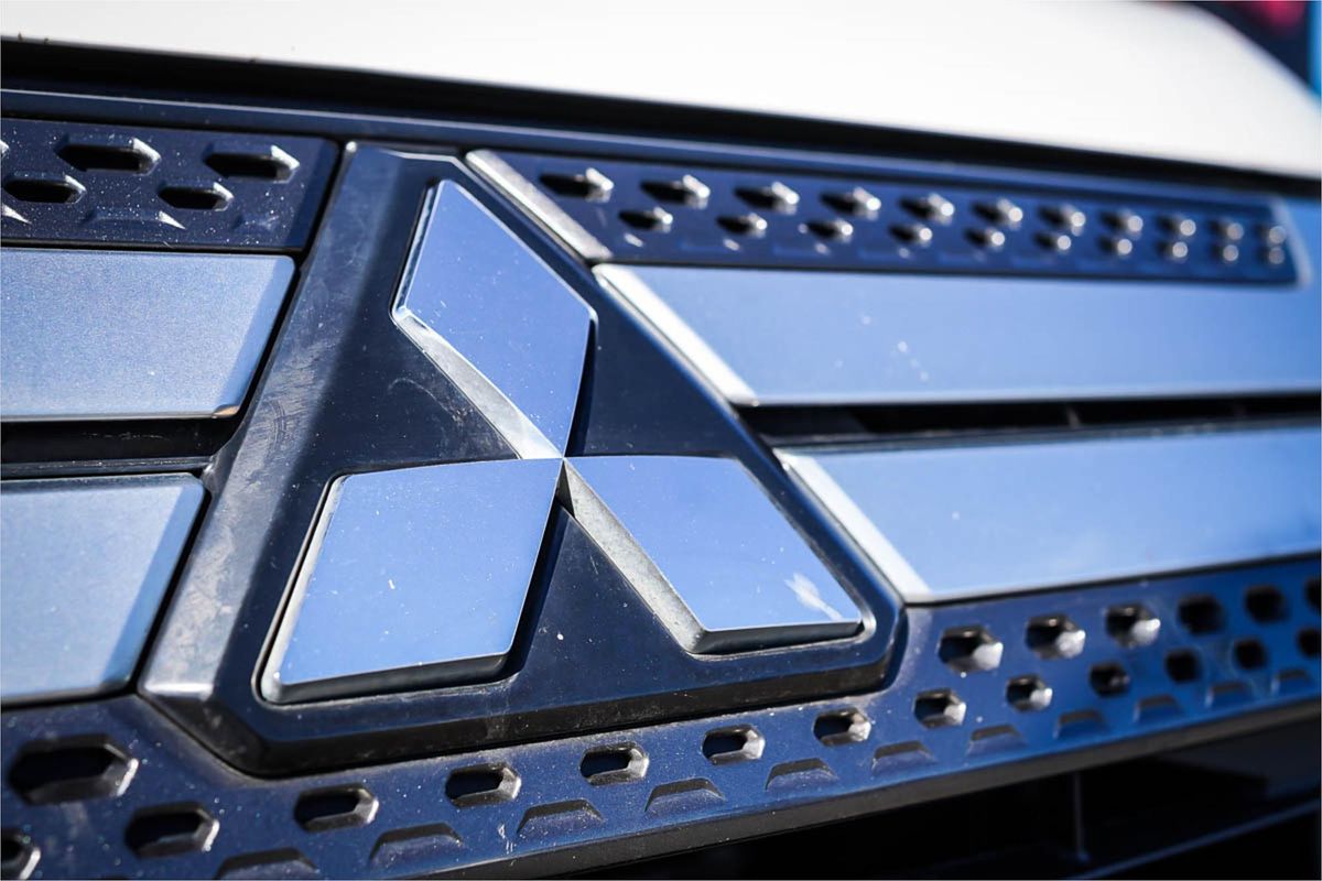 2018 Mitsubishi Outlander ES ADAS ZL