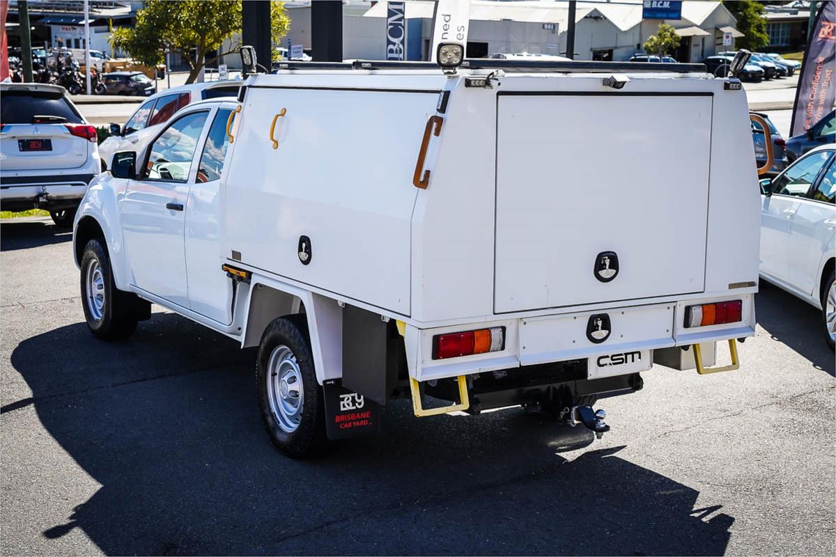 2018 Isuzu D-MAX SX High Ride Rear Wheel Drive