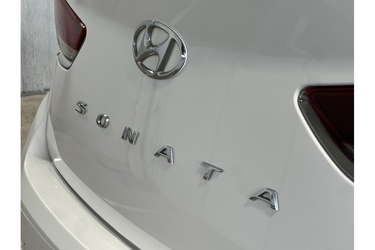 2017 Hyundai Sonata Active LF4