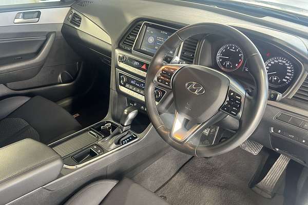 2017 Hyundai Sonata Active LF4