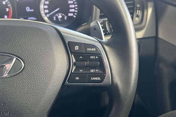 2017 Hyundai Sonata Active LF4