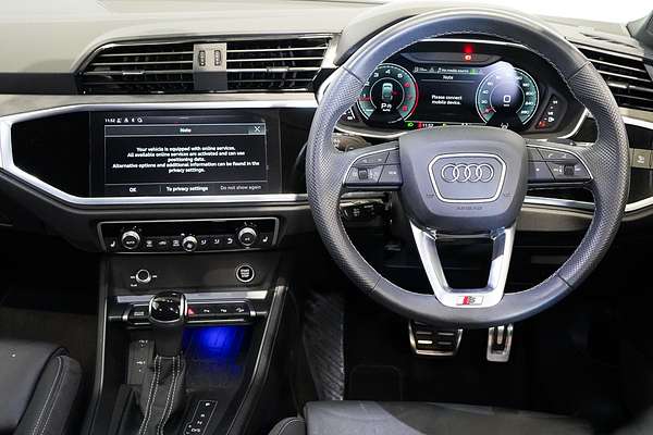 2022 Audi Q3 40 TFSI S line F3
