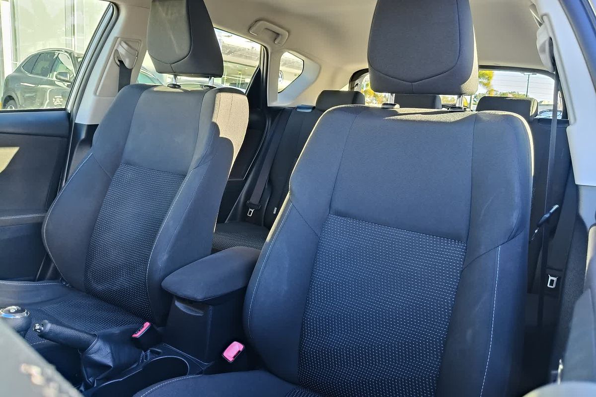 2013 Toyota Corolla Ascent ZRE182R