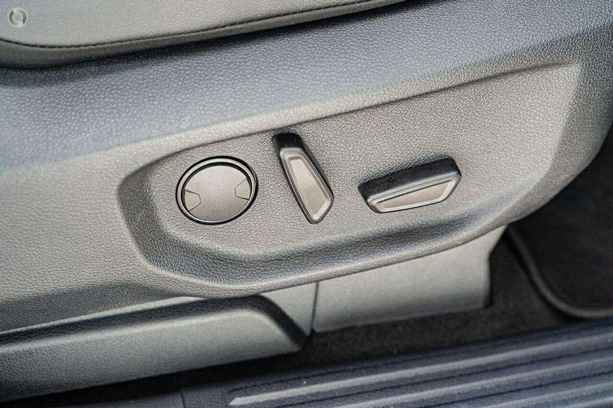 2025 Ford Everest Sport  2.0L