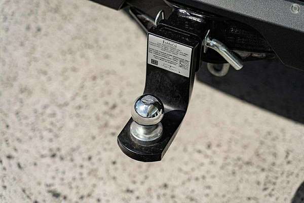 2025 Ford Everest Sport  2.0L