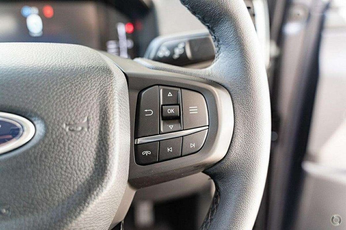 2025 Ford Everest Sport  2.0L