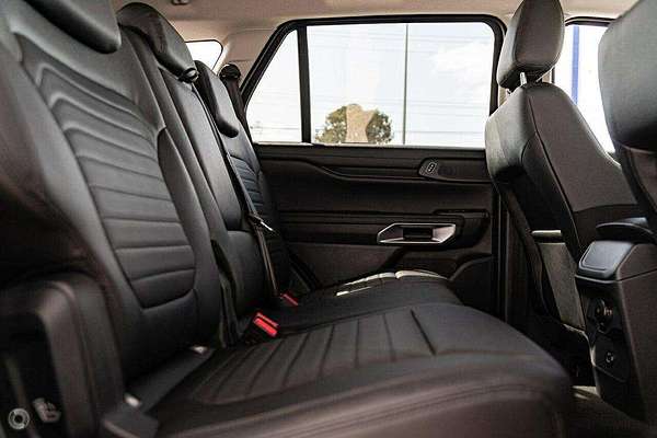 2025 Ford Everest Sport  2.0L