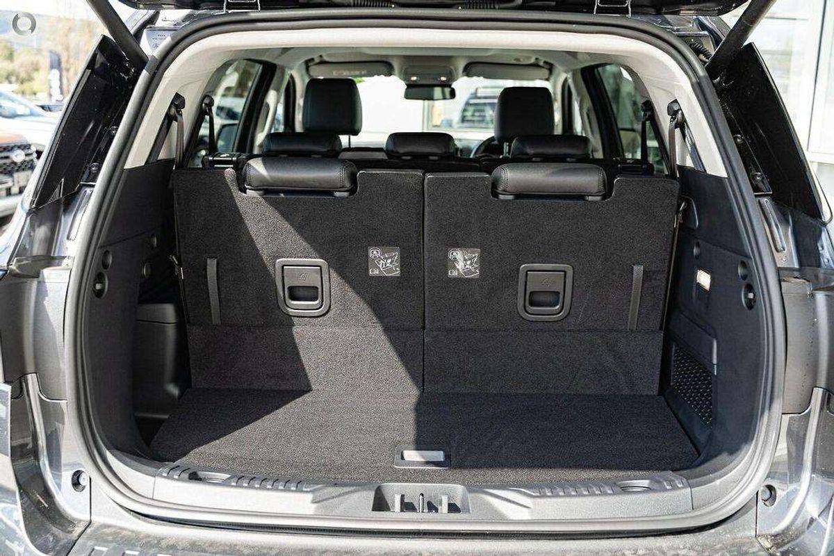 2025 Ford Everest Sport  2.0L