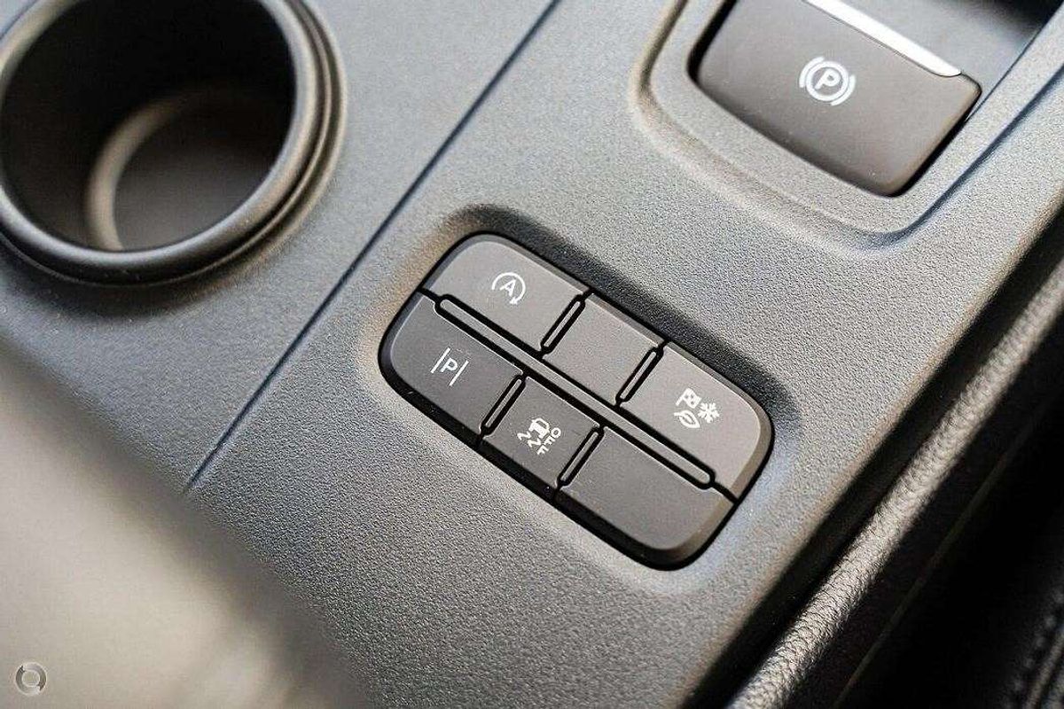 2025 Ford Everest Sport  2.0L