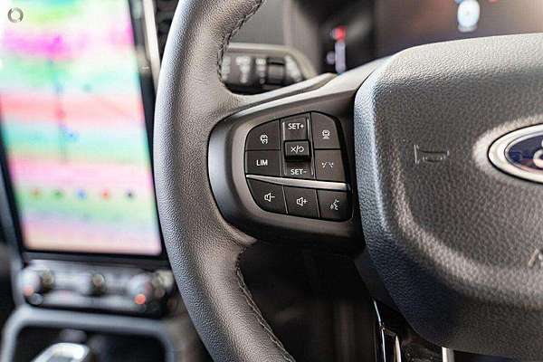 2025 Ford Everest Sport  2.0L