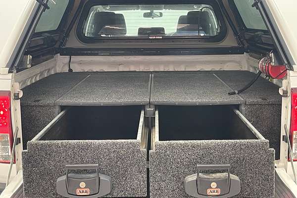 2018 Toyota Hilux SR GUN126R 4X4