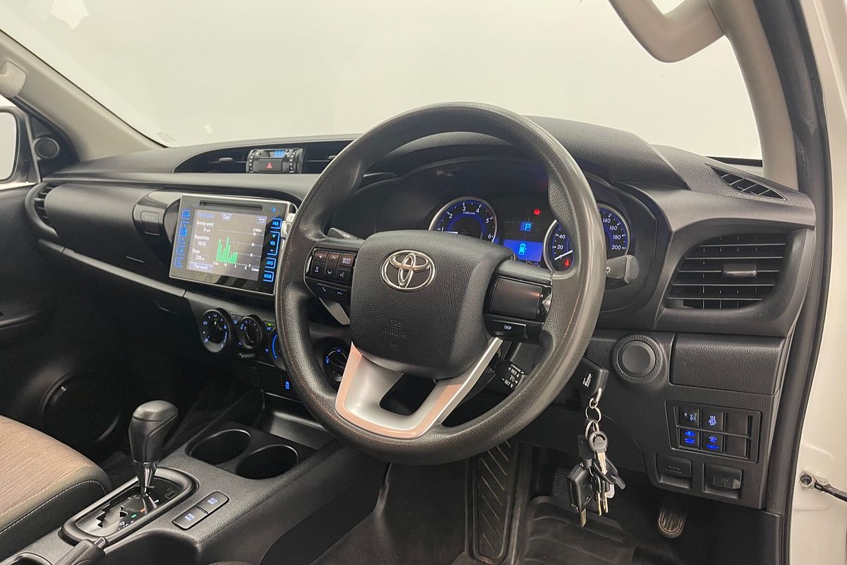2018 Toyota Hilux SR GUN126R 4X4