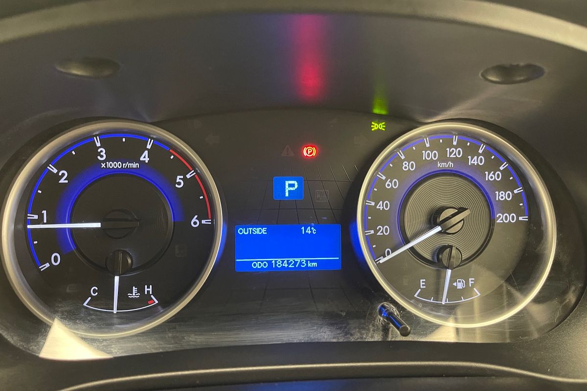 2018 Toyota Hilux SR GUN126R 4X4