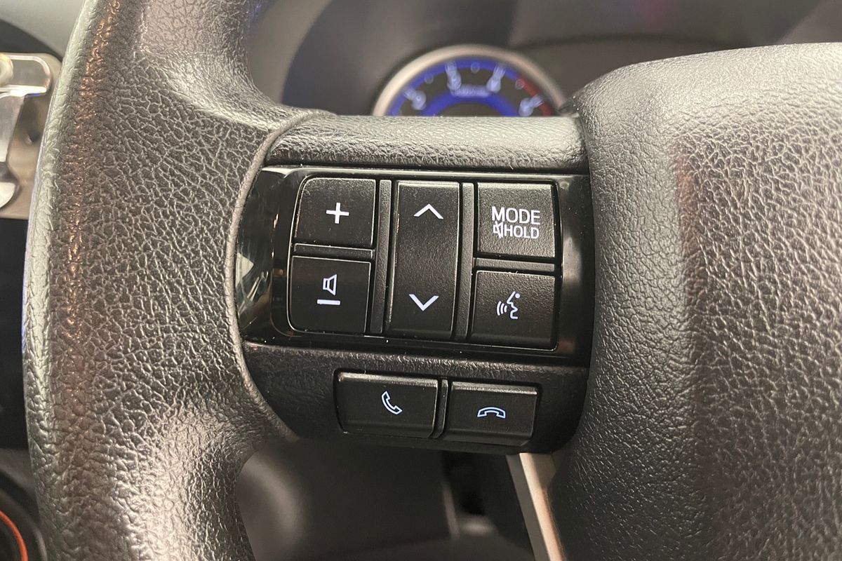 2018 Toyota Hilux SR GUN126R 4X4