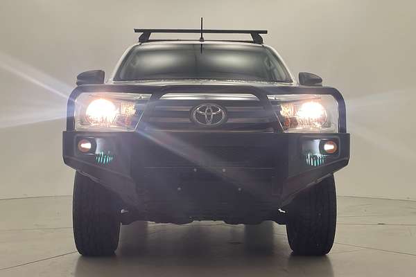 2018 Toyota Hilux SR GUN126R 4X4