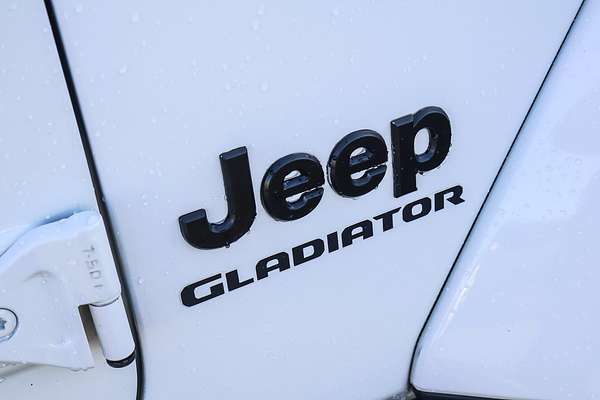 2020 Jeep Gladiator Overland JT All Wheel Drive