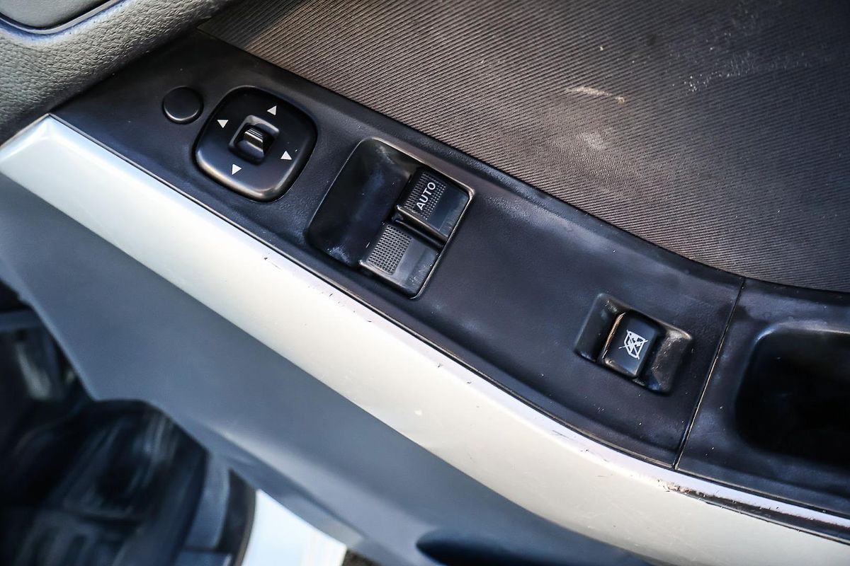 2013 Mazda BT-50 XT Hi-Rider UP Rear Wheel Drive