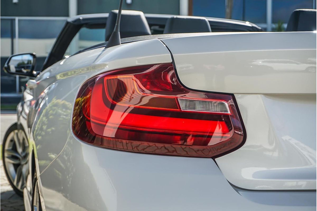2017 BMW 2 Series 220i Sport Line F23