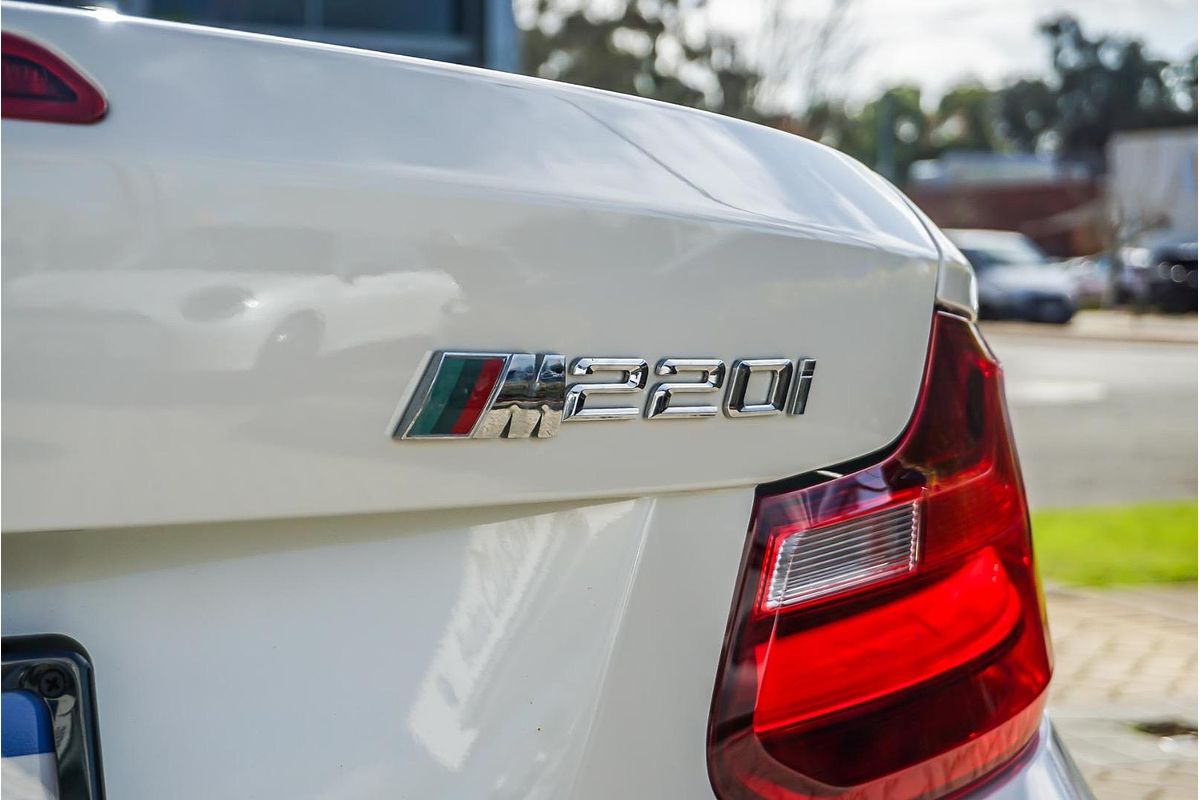 2017 BMW 2 Series 220i Sport Line F23