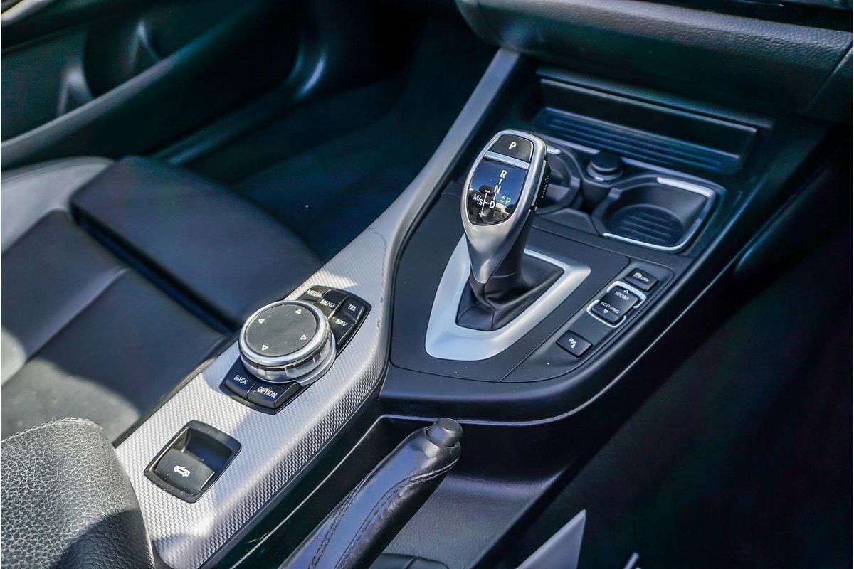 2017 BMW 2 Series 220i Sport Line F23