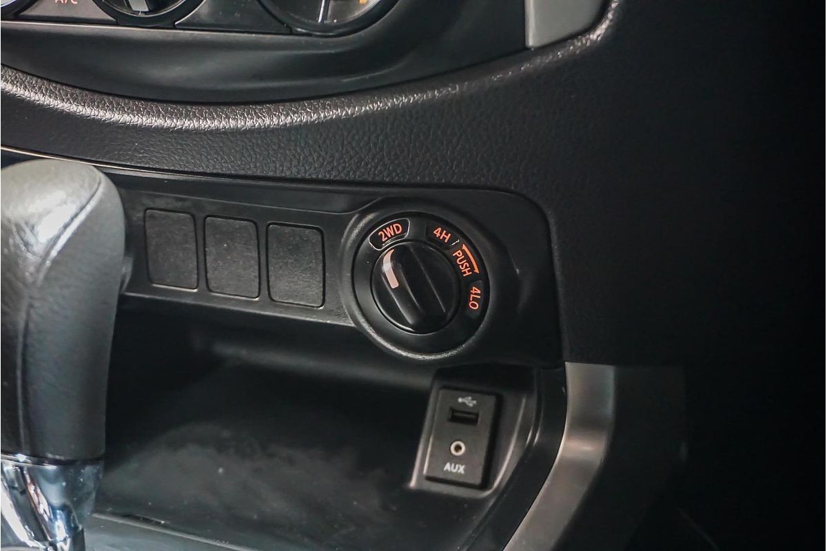 2020 Nissan Navara RX D23 Series 4 4X4