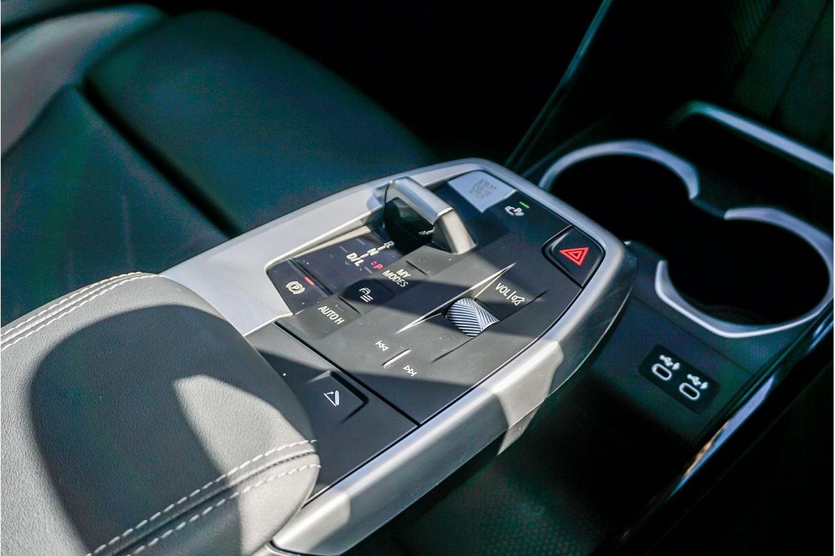 2024 BMW X1 sDrive18i U11