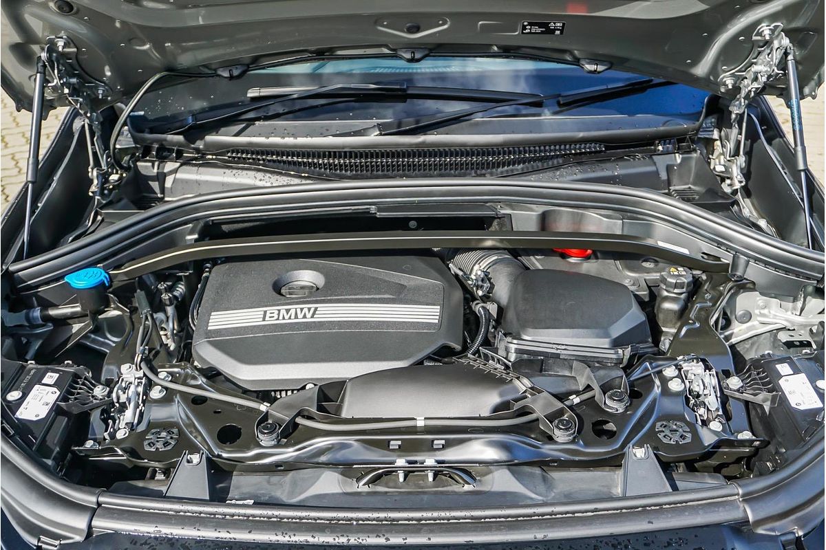 2024 BMW X1 sDrive18i U11