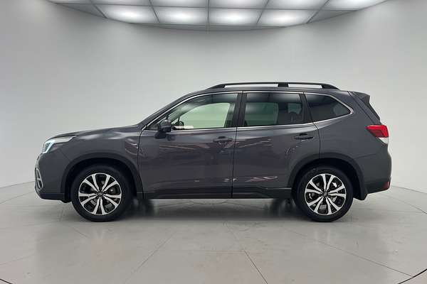 2020 Subaru Forester 2.5i Premium S5