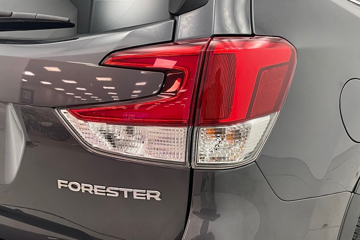 2020 Subaru Forester 2.5i Premium S5