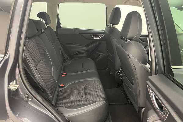 2020 Subaru Forester 2.5i Premium S5