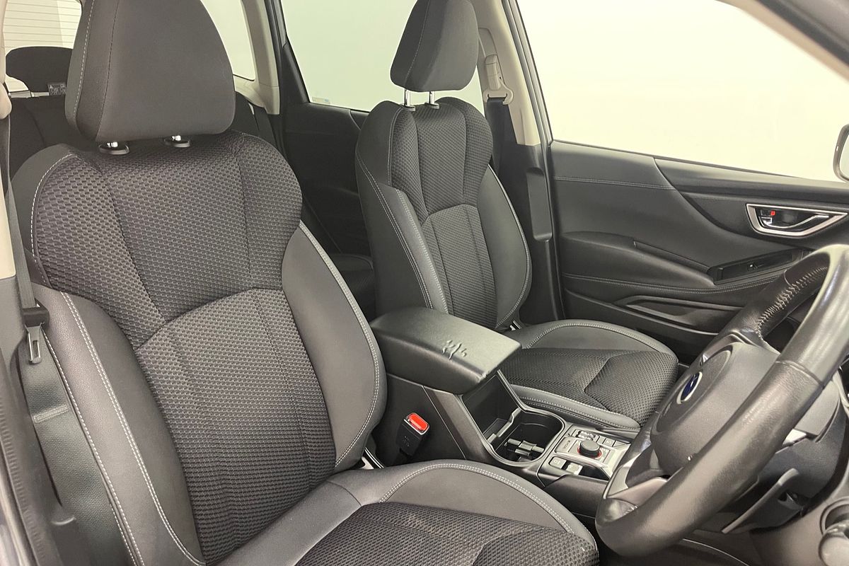 2020 Subaru Forester 2.5i Premium S5
