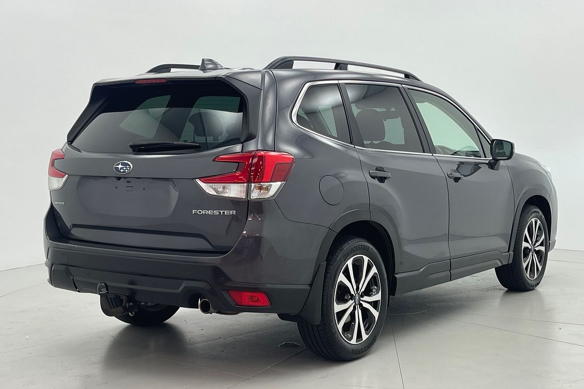 2020 Subaru Forester 2.5i Premium S5