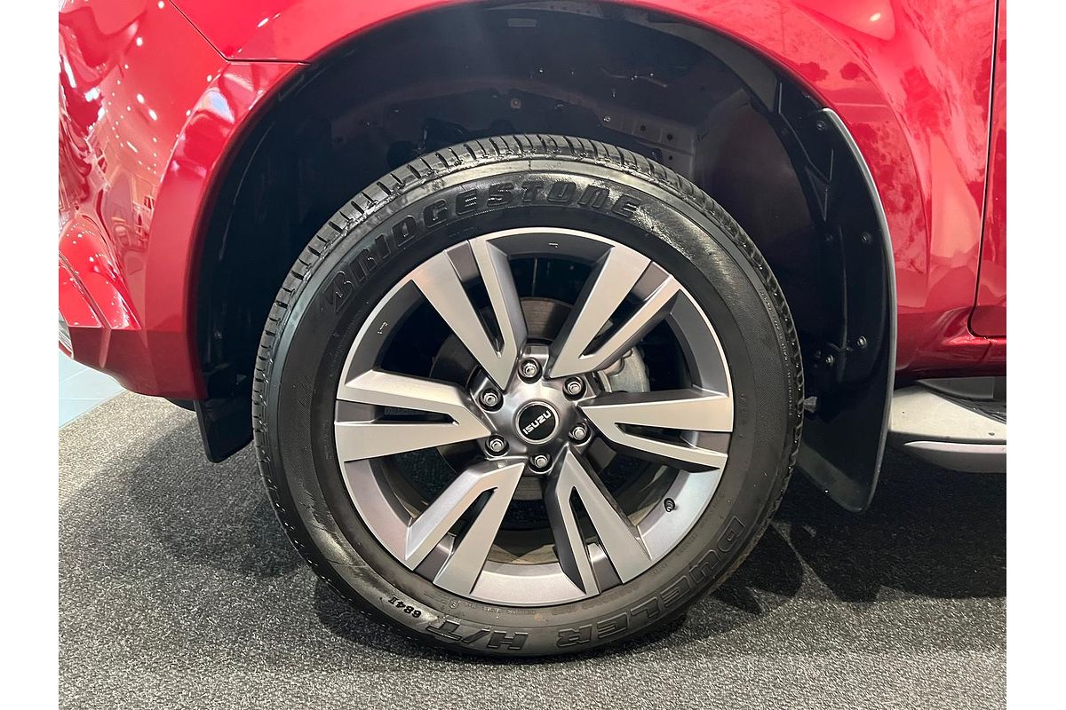 2024 Isuzu MU-X LS-T