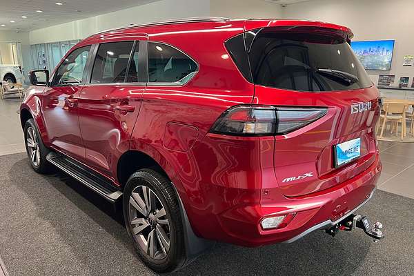 2024 Isuzu MU-X LS-T