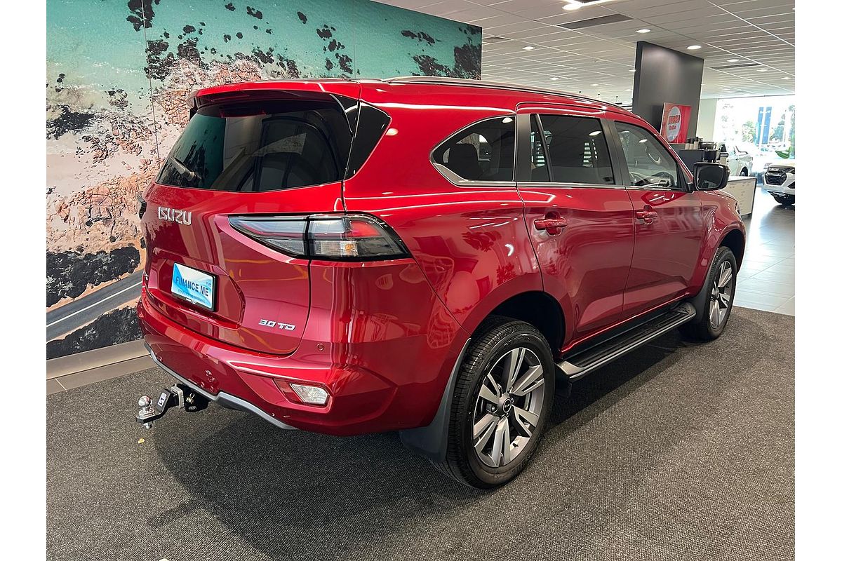 2024 Isuzu MU-X LS-T