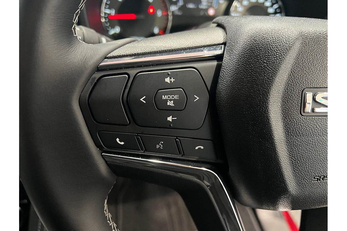 2024 Isuzu MU-X LS-T