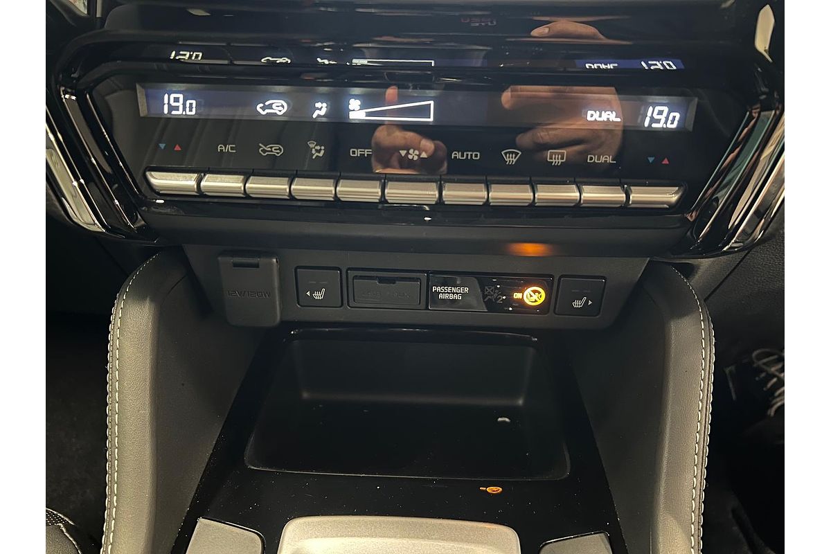 2024 Isuzu MU-X LS-T