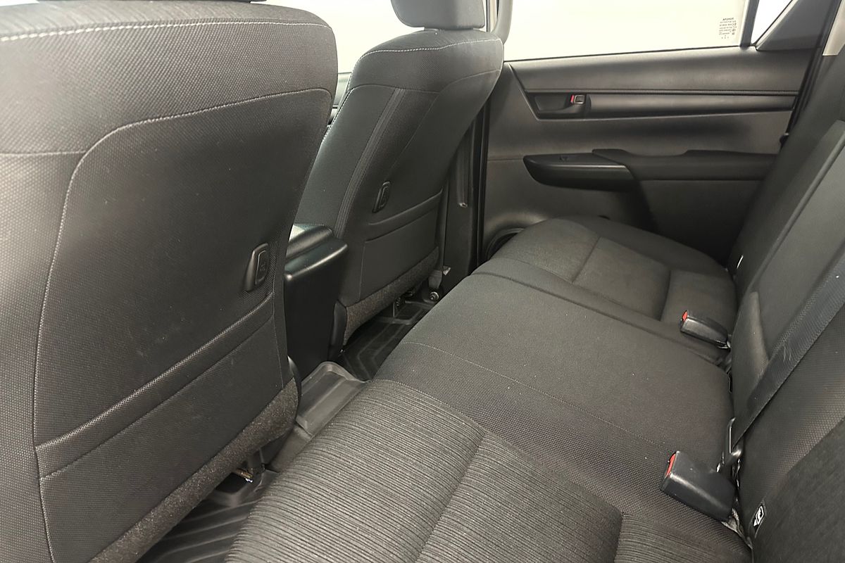 2022 Toyota Hilux SR GUN126R 4X4