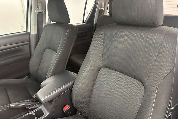 2022 Toyota Hilux SR GUN126R 4X4