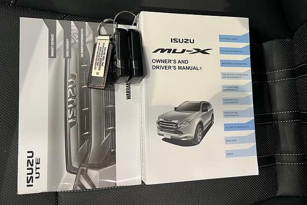 2024 Isuzu MU-X LS-T